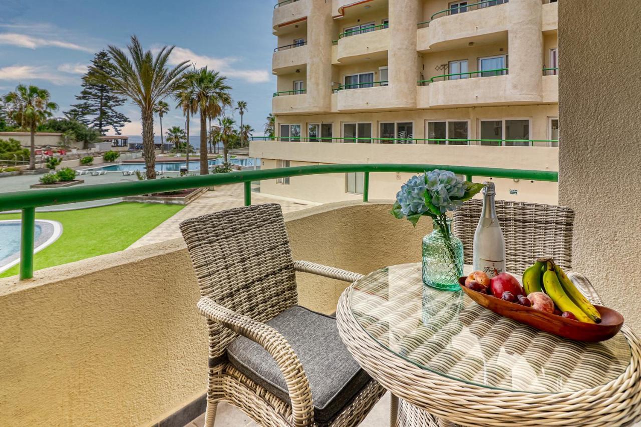 Modern Apartment With An Addictive Terrace View Los Cristianos  Εξωτερικό φωτογραφία