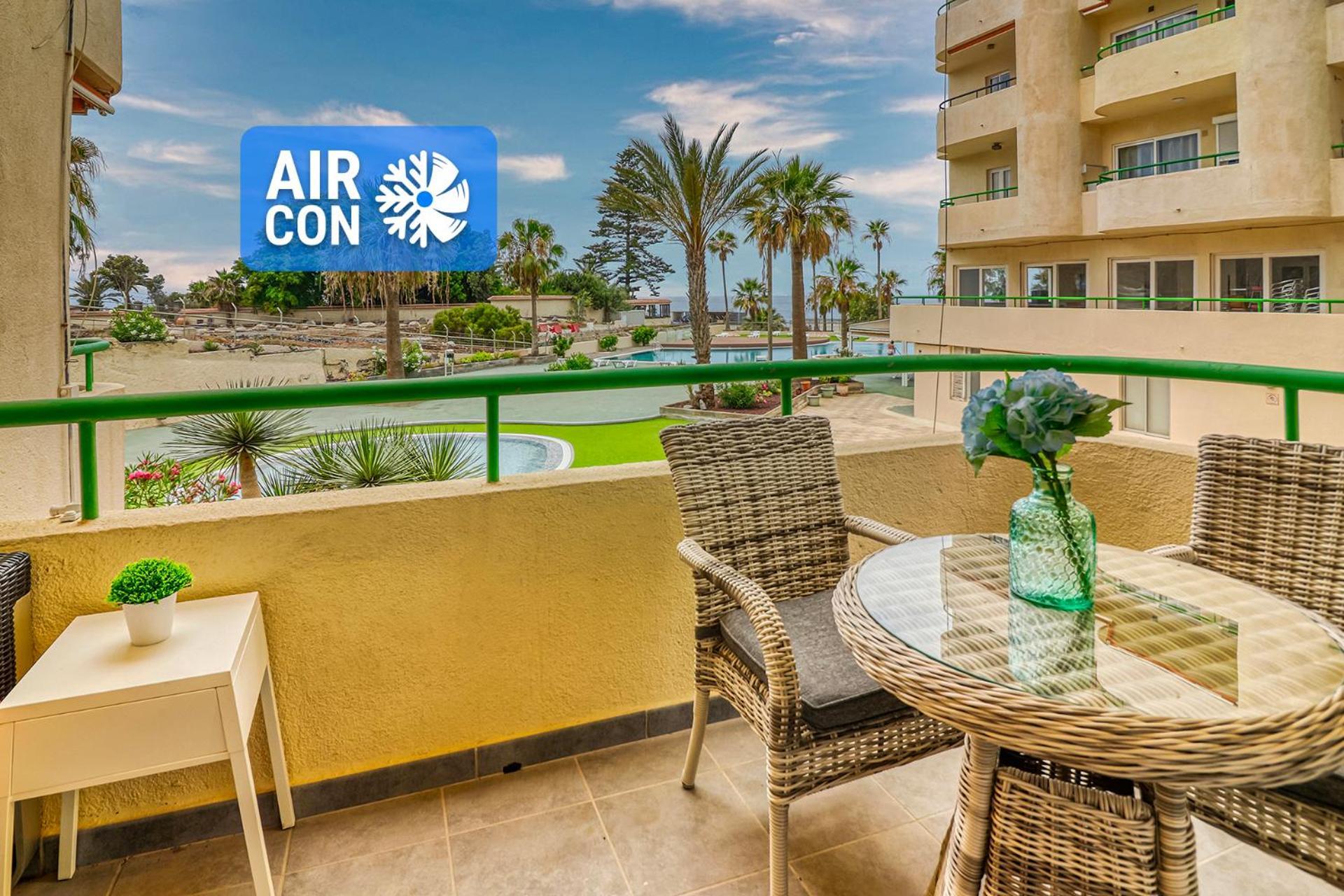 Modern Apartment With An Addictive Terrace View Los Cristianos  Εξωτερικό φωτογραφία